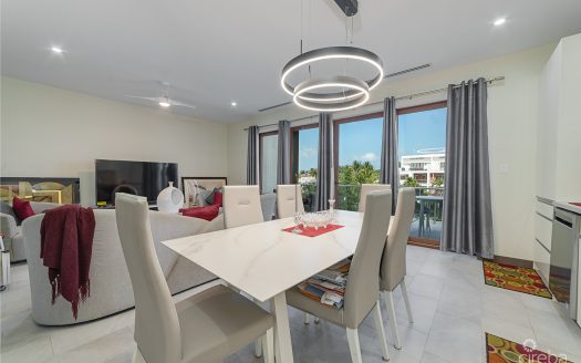 BEAUTIFUL ARVIA THREE BEDROOM