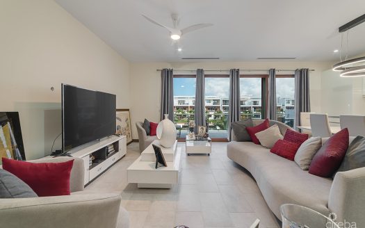 BEAUTIFUL ARVIA THREE BEDROOM BEAUTIFUL ARVIA THREE BEDROOM