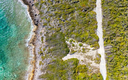 LITTLE CAYMAN EAST COAST OCEANFRONT PARCEL – 0.53 ACRES