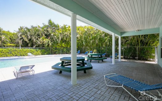 SECRET GARDEN 2 BEDROOM