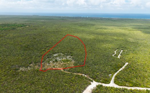 8.5 ACRES OF EAST END AGRICULTURAL / FARM LAND 8.5 ACRES OF EAST END AGRICULTURAL / FARM LAND