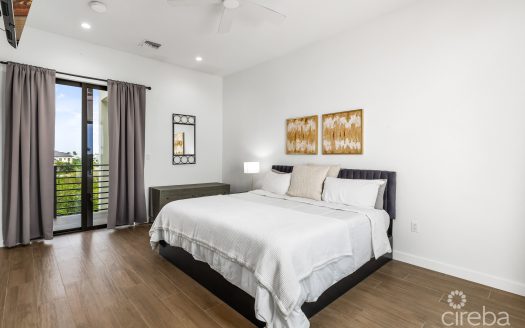 ALLURE 10, WATERFRONT CONDO