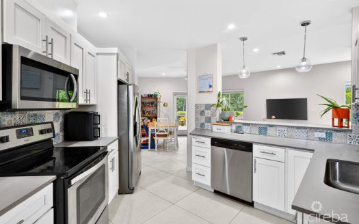 CAYMAN CROSSING MODERN TWO BEDROOM