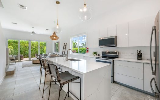 7 MILE CORRIDOR TOWNHOME – ELEVEN PARC #1