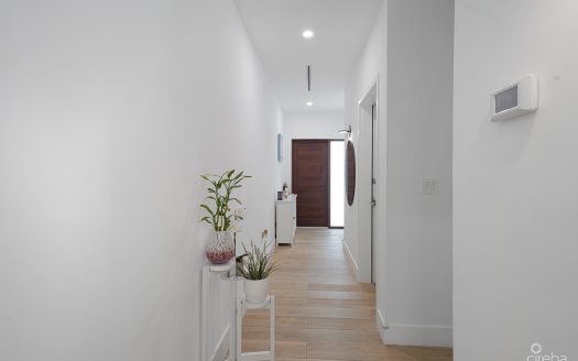 SALT AIR TOWNHOME END UNIT 4 BED