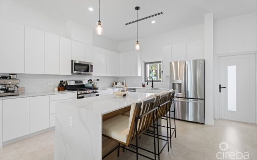 THE MEADOWS AT BATABANO – 3 BED TOWNHOME WITH ROOF TERRACE