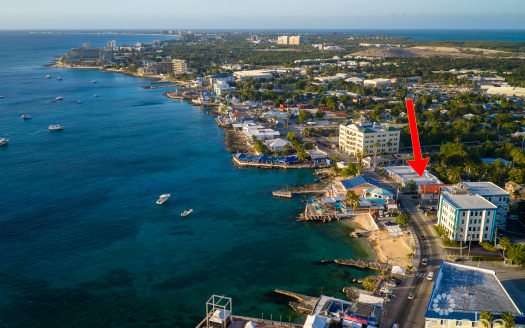 DOCKSIDE – EXCELLENT CORNER ON MARY ST & WATERFRONT