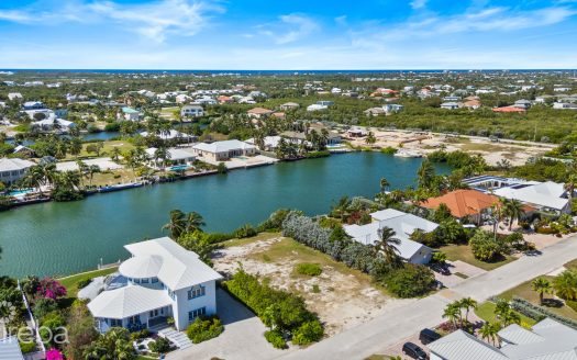 THE SHORES CANAL FRONT LOT