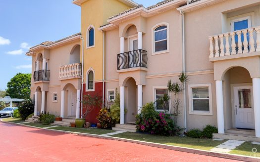 VILLA D’THERESA 2 BED TOWNHOUSE