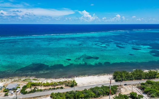 PRIME OCEANFRONT LAND – HOUSE LOT #2