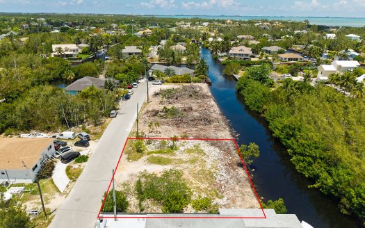 0.2296 ACRE – CANAL LOT – FILLED