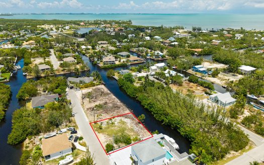 0.2296 ACRE – CANAL LOT – FILLED