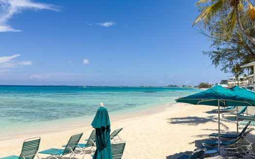 PLANTATION VILLAGE – 7 MILE BEACH CONDO PLANTATION VILLAGE – 7 MILE BEACH CONDO