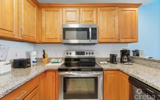 CASTAWAY COVE BEACHFRONT – 2 BED, 2 BATH, A AND B LOCK OFF UNIT