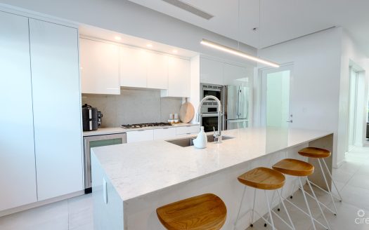 SOLARA TOWNHOME CRYSTAL HARBOUR