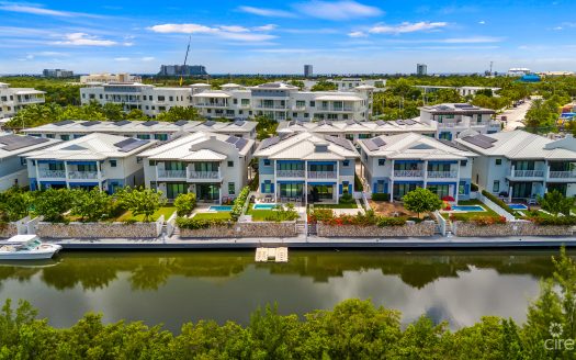 OLEA 117, CANAL FRONT TOWNHOME