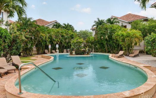 2 BEDROOM CONDO IN LANTERN POINT
