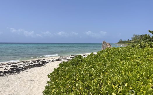 SECRET BEACH