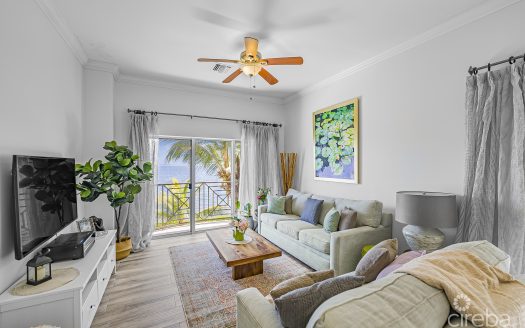 HARBOUR POINT OCEANFRONT 3 BED PLUS OFFICE