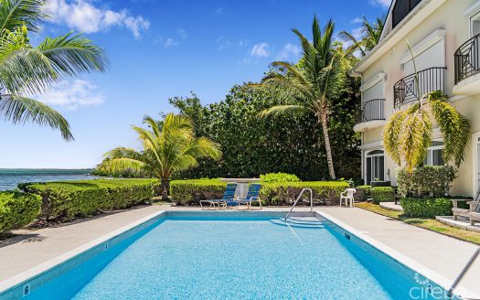 HARBOUR POINT OCEANFRONT 3 BED PLUS OFFICE