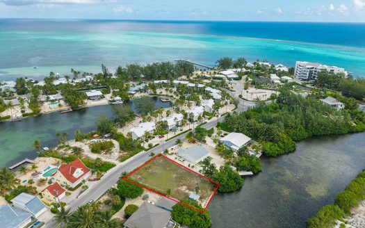 .3147 CANAL FRONT IN RUM POINT