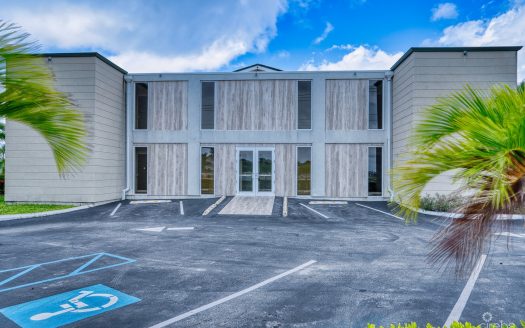 PROFESSIONAL OFFICE SUITE  AT PALM GROVE (UNIT 5)