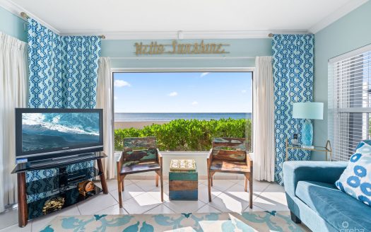 BEACHFRONT LIVING | TAMARIND BAY | SEVEN MILE BEACH
