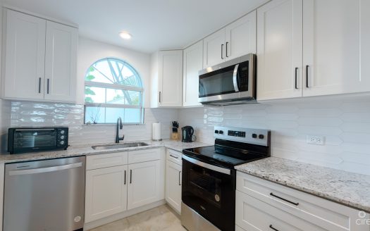 WINDSOR VILLAGE 2 BED TOWNHOUSE
