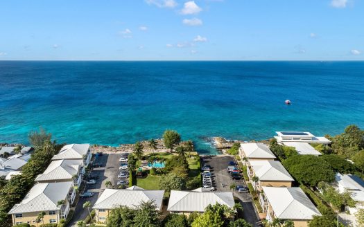CARIBBEAN COURTS 8B, OCEANFRONT CONDO