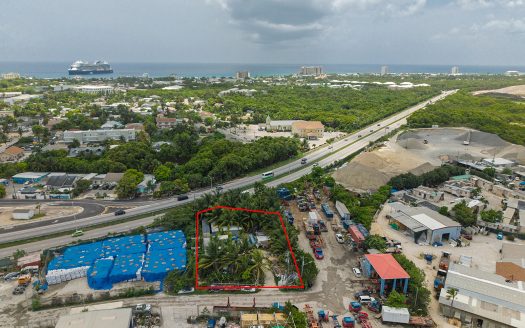 HEAVY INDUSTRIAL – 0.50 ACRES ON SEYMOUR DR