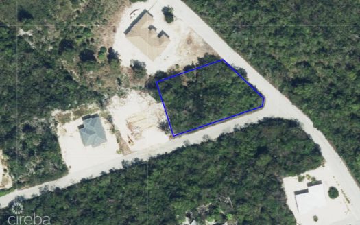 CORNER LOT ON THE BLUFF – CAYMAN BRAC – .36 ACRES