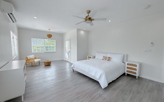 LITTLE CAYMAN 4 BEDROOM RESIDENTIAL HOME