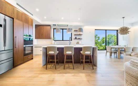 THE SANDS #2 | BOUTIQUE BEACHFRONT LIVING ON BOGGY SANDS ROAD
