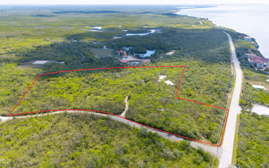 0.5007 ACRES | HALF-ACRE OPPORTUNITY IN EAST END