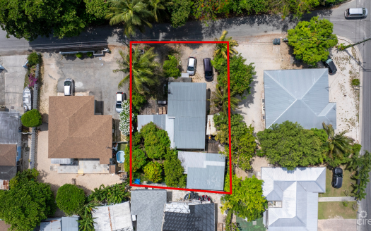 FOUR-PLEX / NEIGHBOURHOOD COMMERCIAL ZONING LAND FOUR-PLEX / NEIGHBOURHOOD COMMERCIAL ZONING LAND