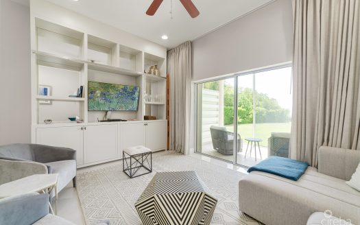 SNUG HARBOUR VILLAS #2 – OCEANFRONT TOWNHOME
