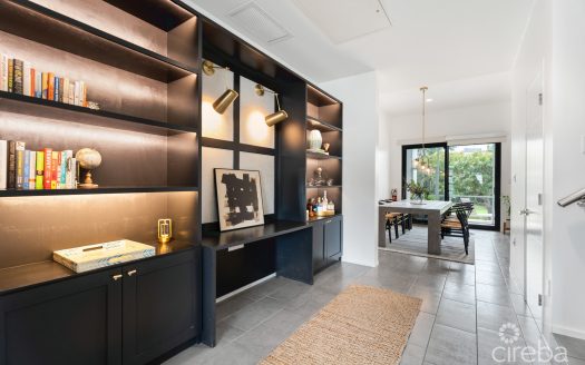 VELA 32, SOUTH SOUND TOWNHOME
