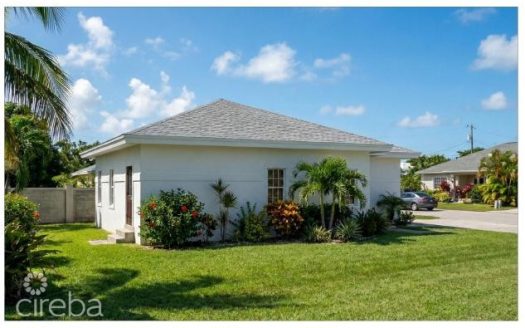 WEST BAY RESIDENTIAL LOT WITH APPROVED 3 BED/2 BATH PLANS AND BUILDING PERMIT.