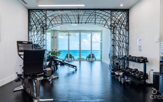 FIN 11 – OCEANFRONT CONDO