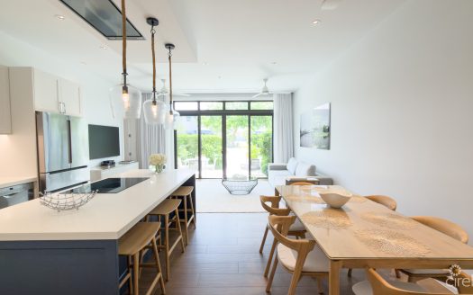 OLEA – 2 BED CORNER CONDO