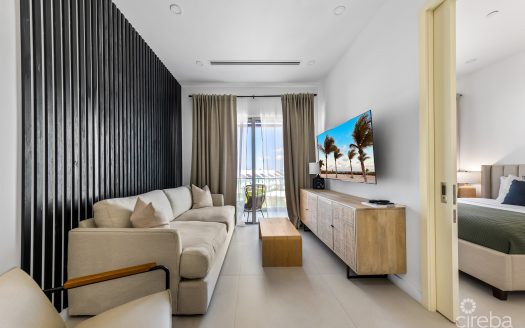 HARBOUR WALK 211, 1 BED + DEN