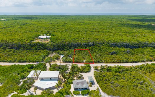 .3821 ON SOUTH SIDE WEST, CAYMAN BRAC