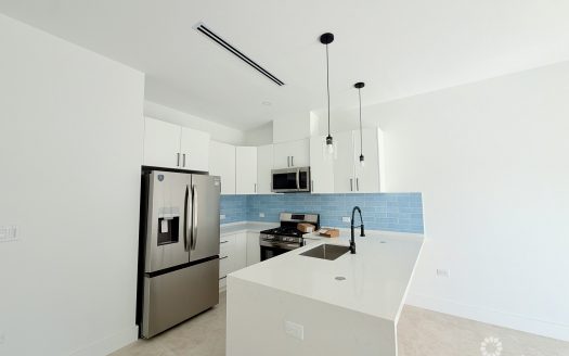 LARGE ONE BEDROOM TOWNHOME – THE MEADOWS AT BATABANO