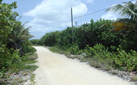 LITTLE CAYMAN NORTH SIDE OCEAN FRONT LAND
