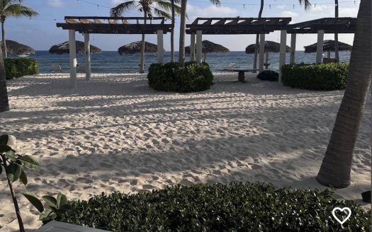 CAYMAN BRAC LOT-DEVELOPMENT OFF ROCK RIDGE AVENUE