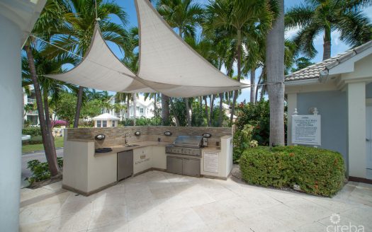 RARE KING’S COURT VILLA IN BRITANNIA | SEVEN MILE BEACH CORRIDOR