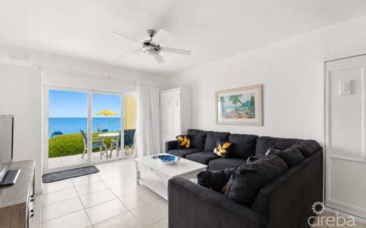 CASTAWAY COVES GROUND FLOOR 2 BED BEACHFRONT RETREAT