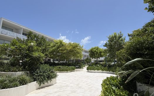GROVE TOO COMMERCIAL OFFICE SPACE – RARE CORNER LOCATION