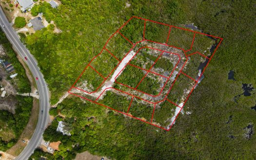 4.7 ACRES – 16 LOT SUBDIVISION WITH PLANNING APPROVAL
