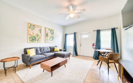 EXECUTIVE SUITES – 1 BED APARTMENT – GEORGETOWN – UNIT 20 EXECUTIVE SUITES – 1 BED APARTMENT – GEORGETOWN – UNIT 20